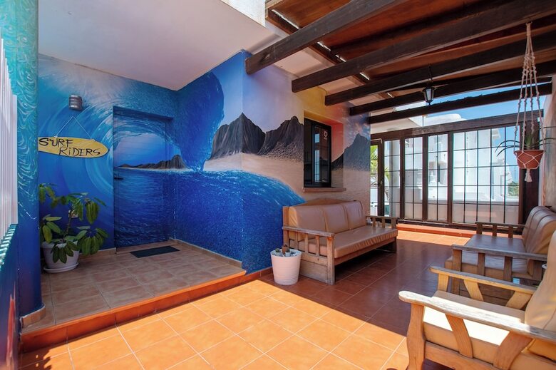 Surf Riders Fuerteventura - Adults Only