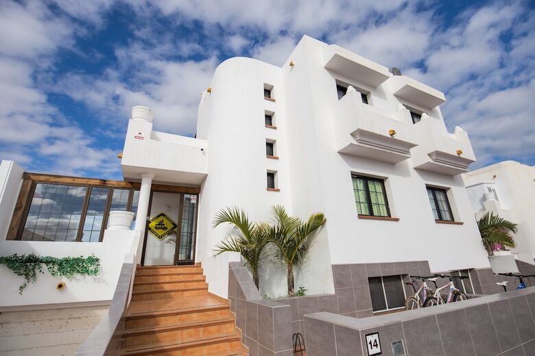 Surf Riders Fuerteventura - Adults Only