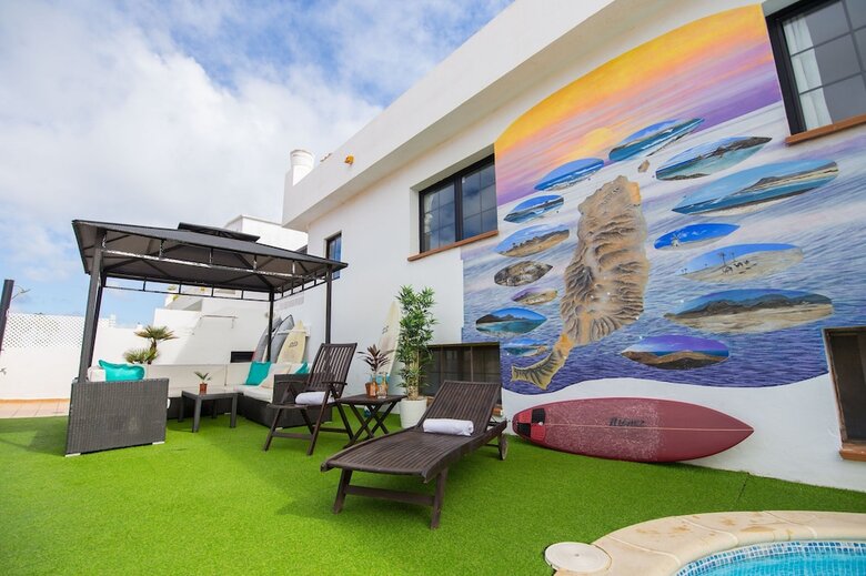 Surf Riders Fuerteventura - Adults Only