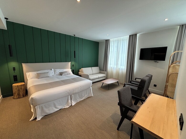Hotel Mondrag�n