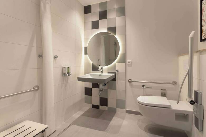 Hotel Hampton By Hilton Malaga Martiricos