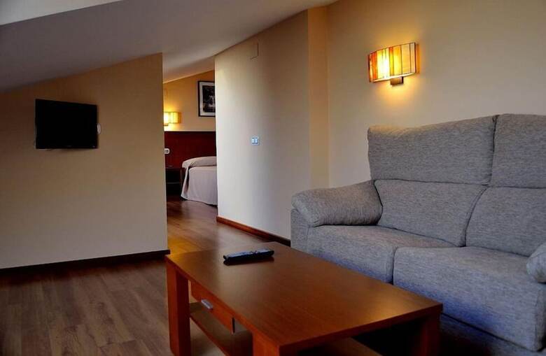 Hotel La Colina