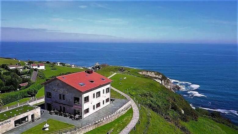 Hotel La Colina