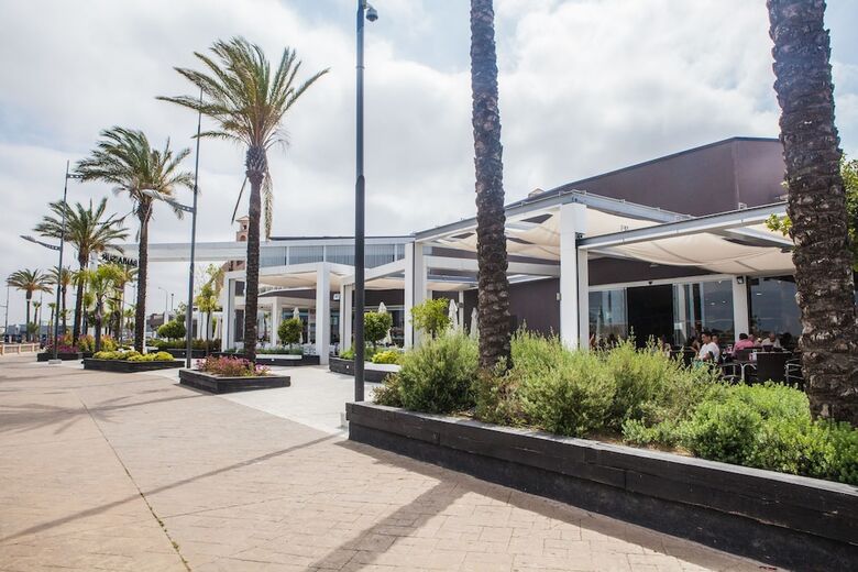 Aparthotel Estudios Turisticos Bahia Sur