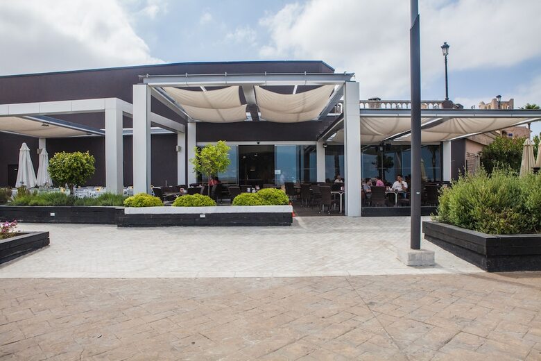 Aparthotel Estudios Turisticos Bahia Sur