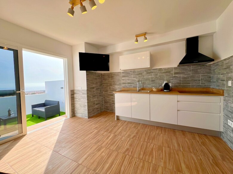 Sea View Bungalow With Communal Pool
