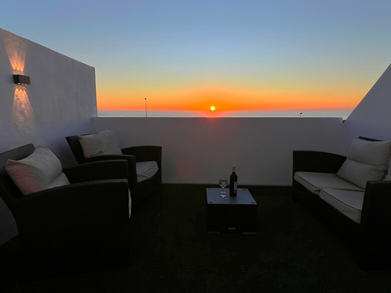 Sea View Bungalow With Communal Pool