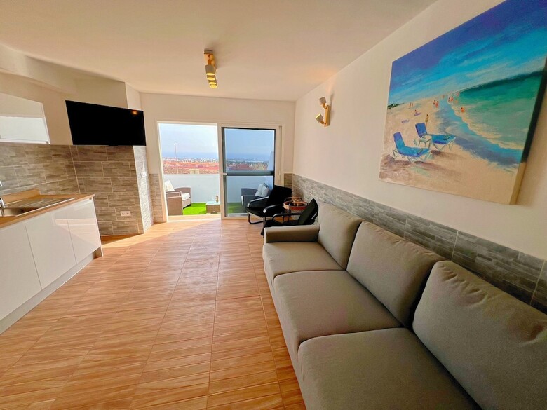 Sea View Bungalow With Communal Pool