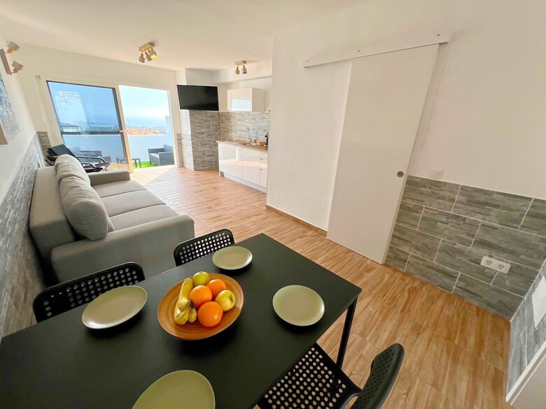 Sea View Bungalow With Communal Pool