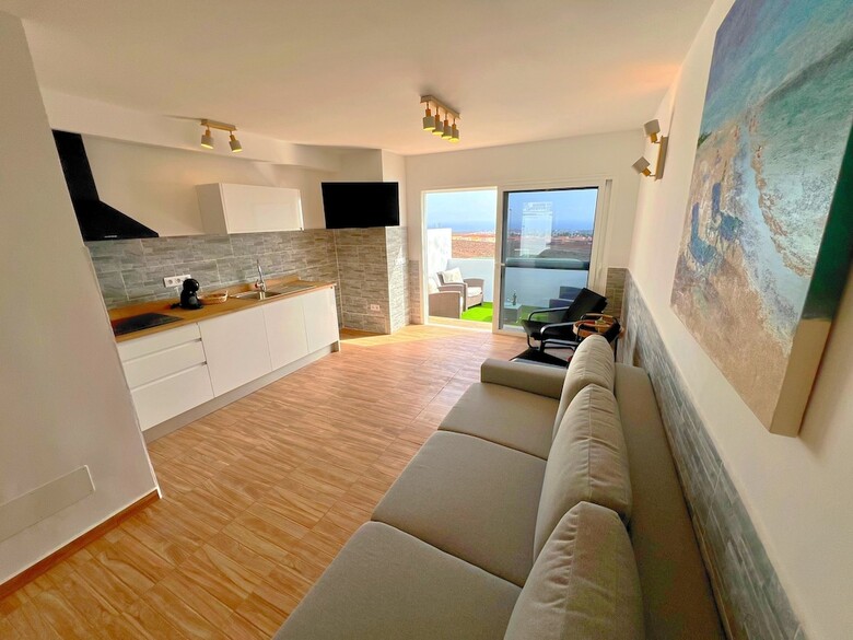 Sea View Bungalow With Communal Pool