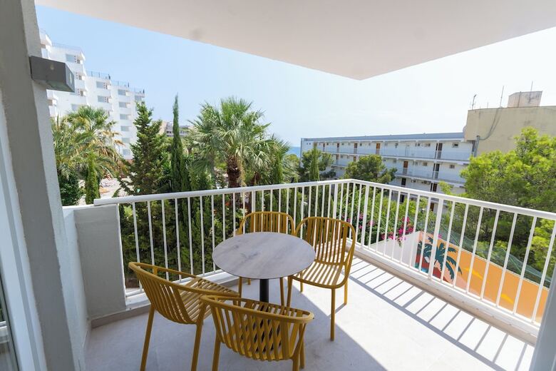 Hotel Vistasol Apartments
