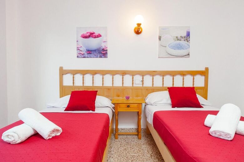 Aparthotel Apartamentos Puet