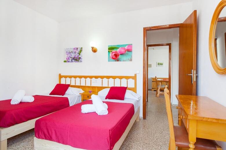 Aparthotel Apartamentos Puet