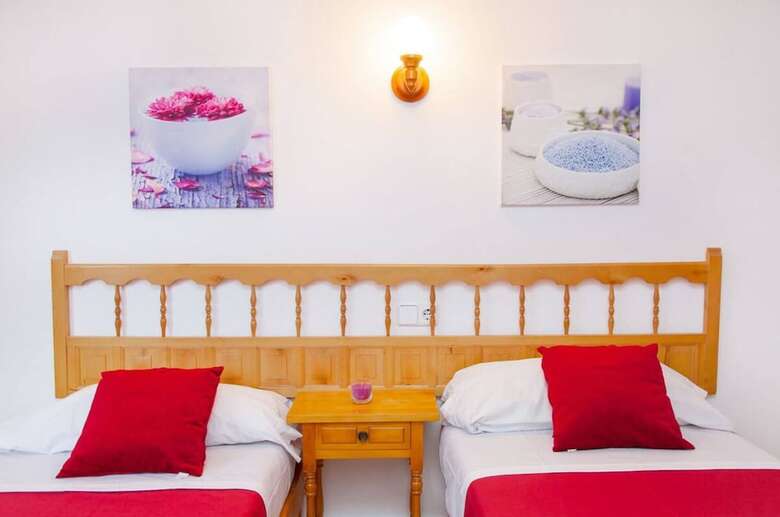 Aparthotel Apartamentos Puet