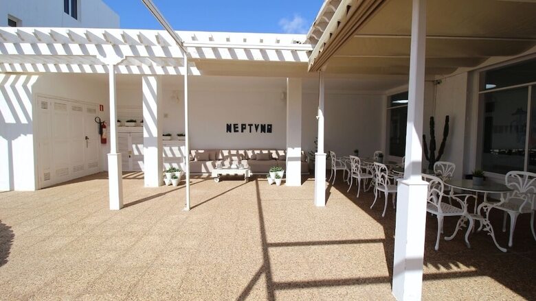 Hotel Neptuno Suites - Only Adults