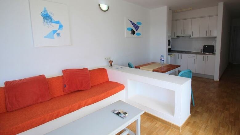 Hotel Neptuno Suites - Only Adults