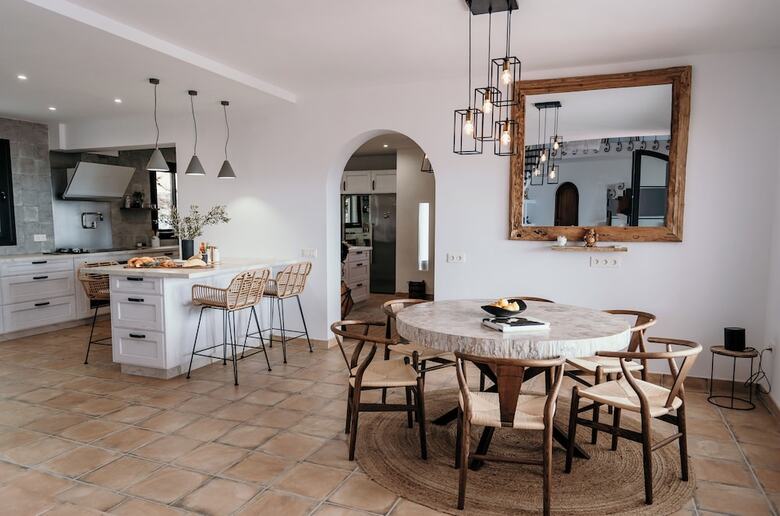 Bed & Breakfast Hearts & Home