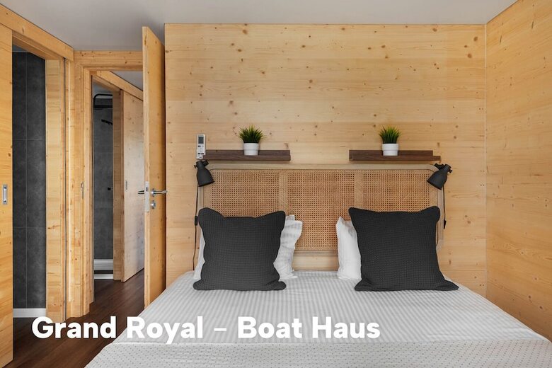 Boat Haus Mediterranean Experience Alcaidesa  La Linea