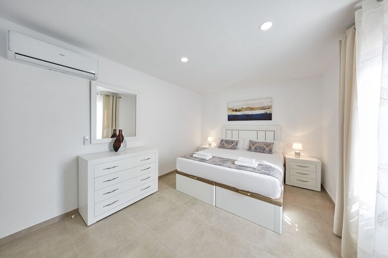 Aparthotel Sonrisa Deluxe Apartments Levante