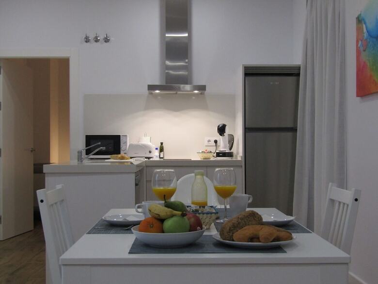 Aparthotel Apartamentos Santa Mar�a 15