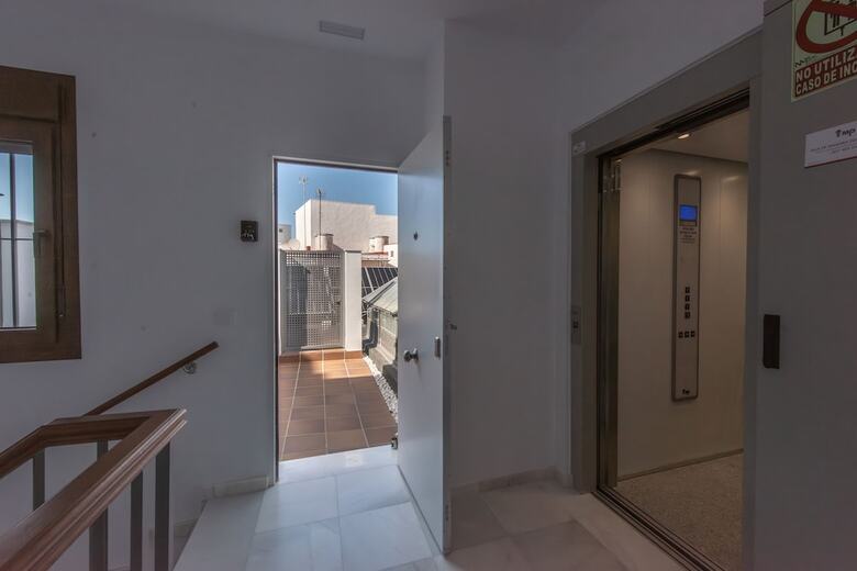 Aparthotel Apartamentos Santa Mar�a 15