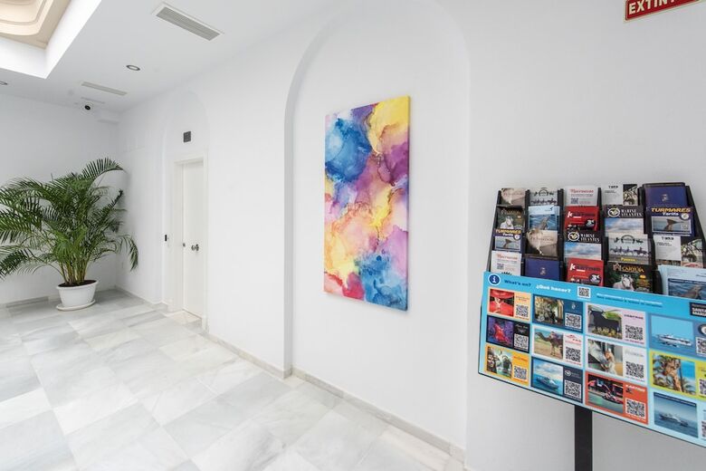 Aparthotel Apartamentos Santa Mar�a 15