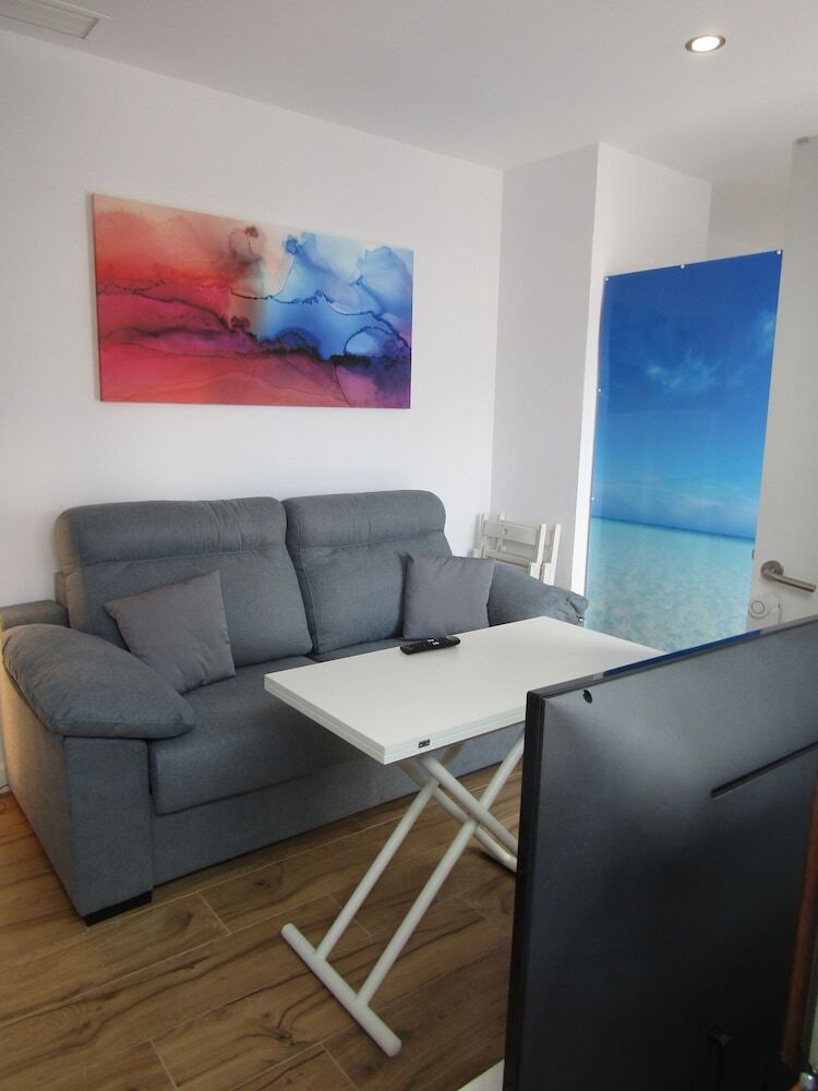 Aparthotel Apartamentos Santa Mar�a 15