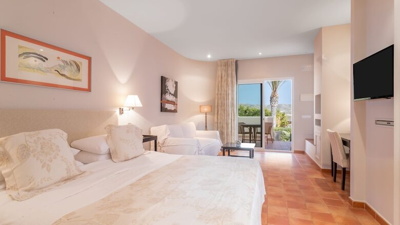 Hostal Real Agua Amarga La Joya - Adults Only