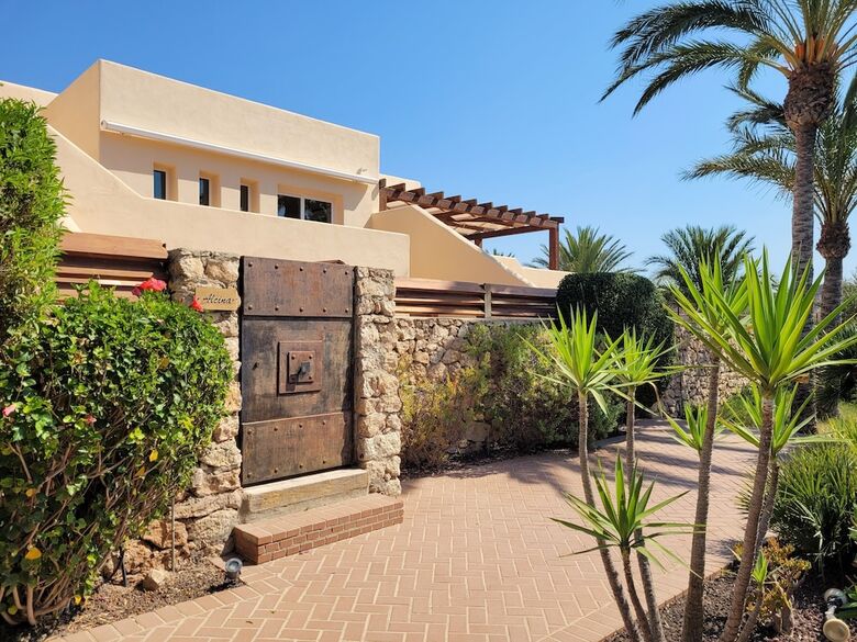 Hostal Real Agua Amarga La Joya - Adults Only