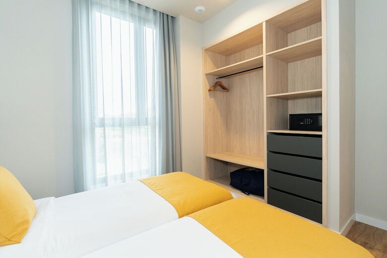 Hotel Dorm4you Arena 2