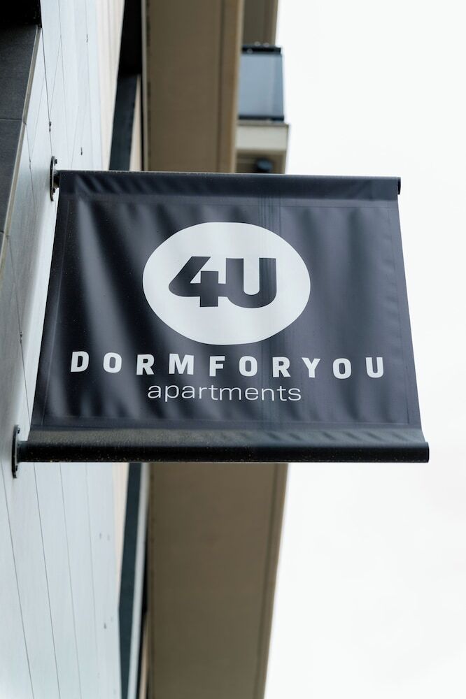 Hotel Dorm4you Arena 2