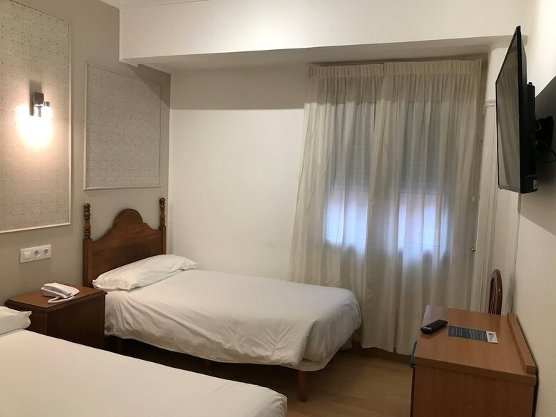 Hotel Hostal La Mexicana