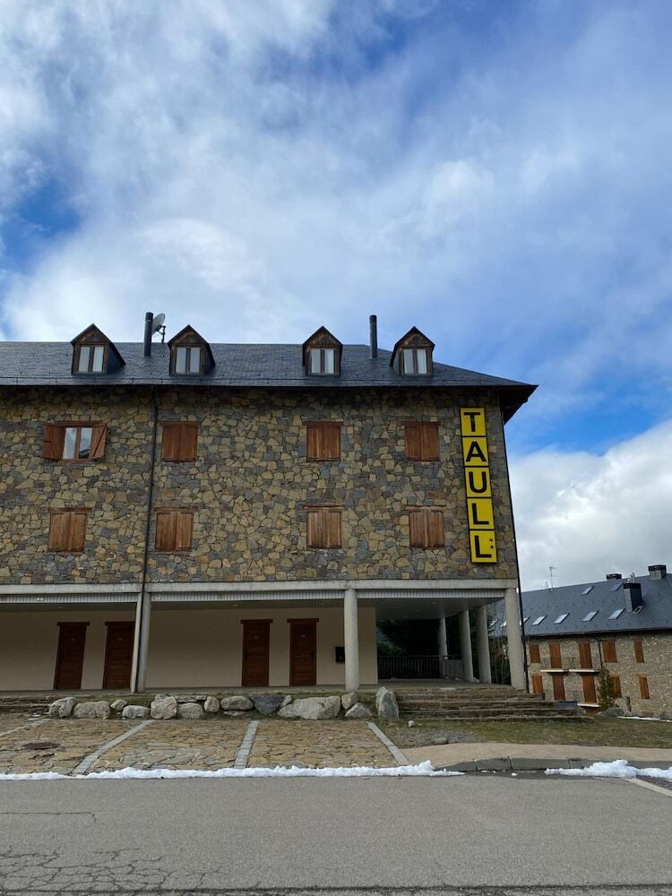 Hotel Ta�ll