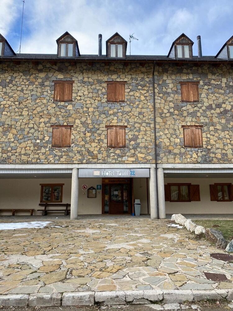 Hotel Ta�ll