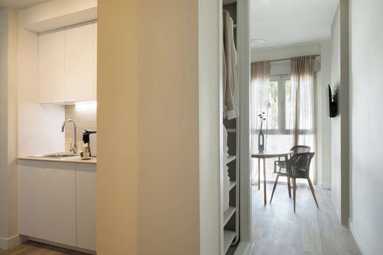 Aparthotel Lan Suites