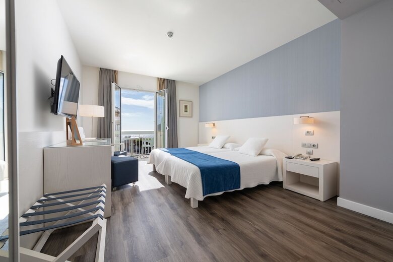Hotel Cala Bona