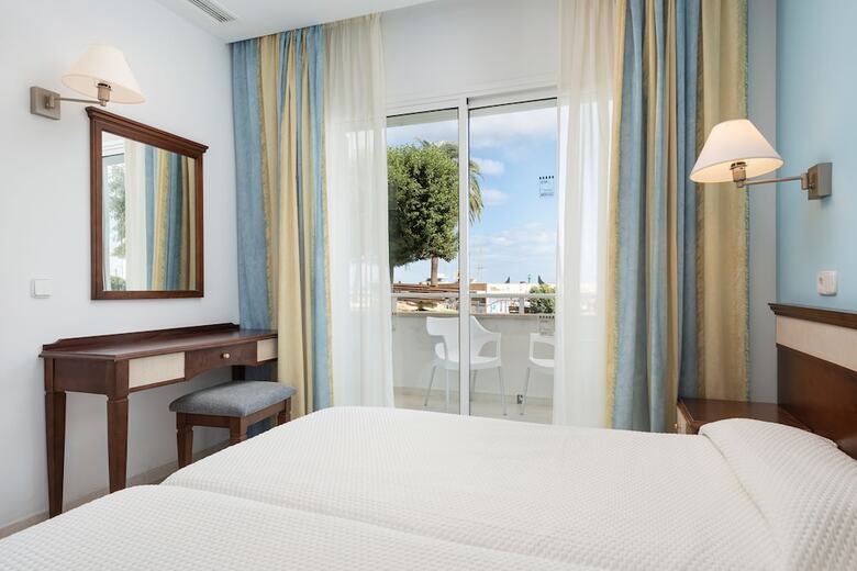 Hotel Cala Bona