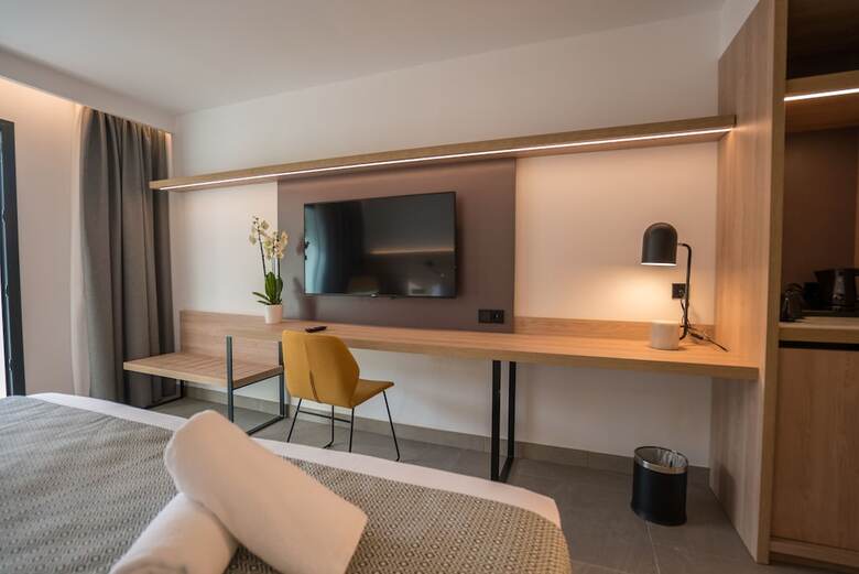 Hotel Morlans Suites - Adults Only