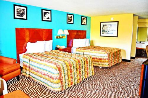 Hotel Flagship Inn & Suites