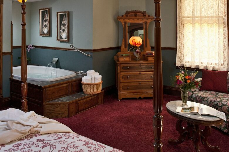 Bed & Breakfast Old Rittenhouse Inn