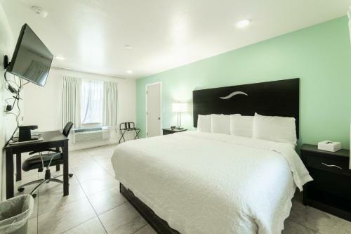 Everglades City Motel