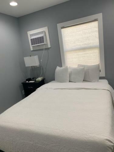 Everglades City Motel
