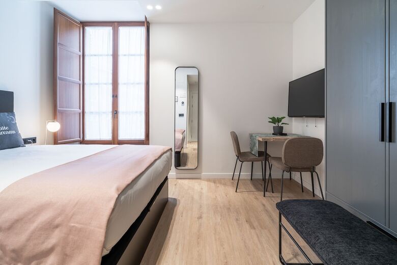 Aparthotel Limehome Vitoria Palacio �lava-velasco