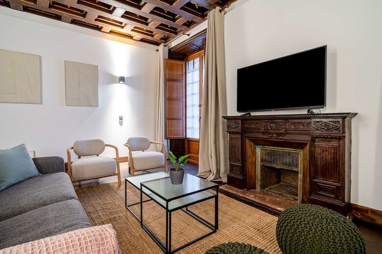 Aparthotel Limehome Vitoria Palacio �lava-velasco