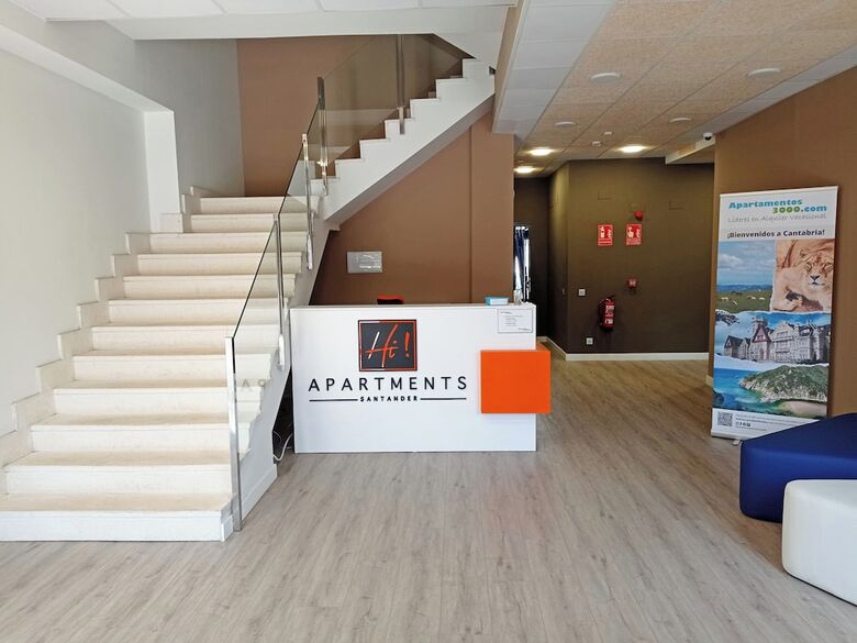 Aparthotel Apartamentos Santander Malia�o Suites 3000