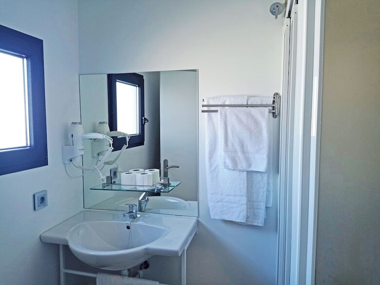 Aparthotel Apartamentos Santander Malia�o Suites 3000