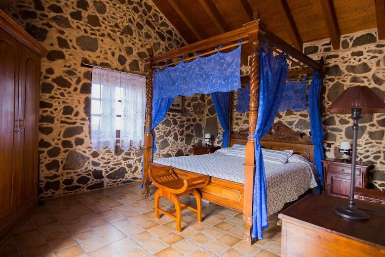 Hotel Rural Restaurante Mahoh