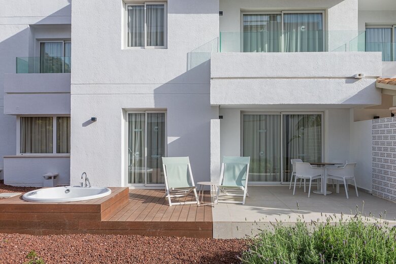Aparthotel Cabot Las Velas Apartments