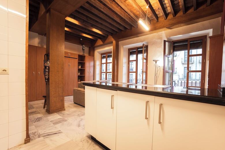 Aparthotel Apartamentos Reyes Cat�licos