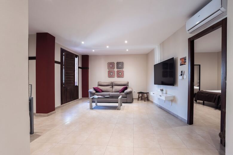 Aparthotel Apartamentos Reyes Cat�licos